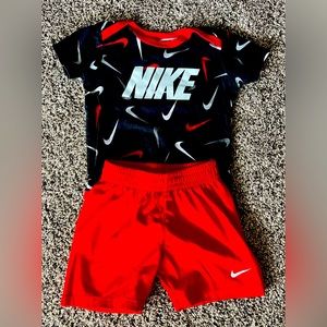 Nike 18M outfit